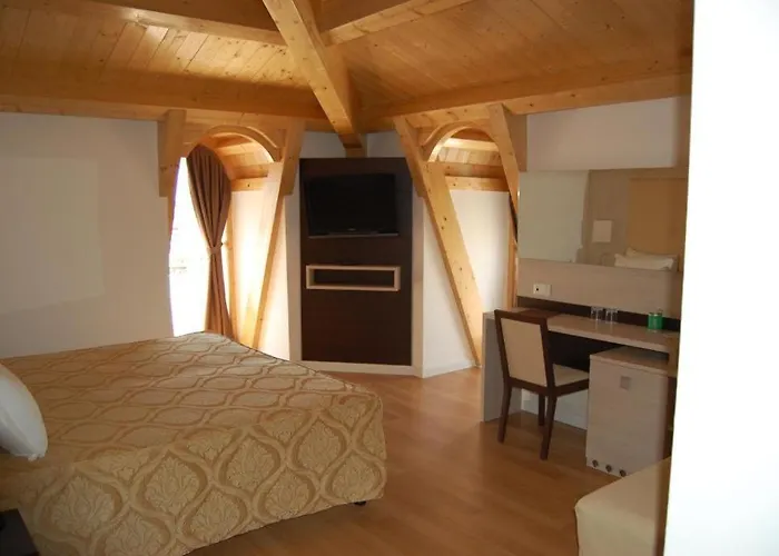 Park Pineta Boutique Отель 4*